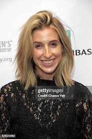 130 Katia Beauchamp Stock Photos, High-Res Pictures, and Images