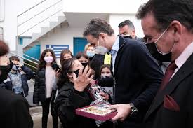 Το πρόγραμμα του πρωθυπουργού δείχνει πως αύριο σάββατο, έχει προγραμματισμένες επισκέψεις σχετικά με το θέμα των εμβολιασμών σε ικαρία, φούρνους και. Lrgygkouusr8rm