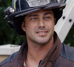 The painful truth is out 😭 All our prayers and thoughts with Taylor  Kinney😳