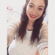 I cook, I clean,I work hard 😓 ✓💰🤑and I'm pretty. I'm TOP TIER 😘💕💯😍