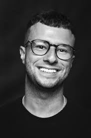 Holly's Heroes (TV Series 2005)