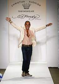 Le fondateur de la marque ed hardy s'est éteint à l'âge de 57 ans, emporté par un cancer. Christian Audigier Wikipedia