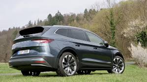 In a world that loves suvs, škoda could just be onto a winner with their enyaq iv (2021). Testfahrt Im Skoda Enyaq Iv Das Elektroauto Auf Das Viele Gewartet Haben