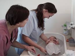 Wann sie auf ihr entspanntes bad verzichten sollten. Geburtshilfe Nach Der Geburt