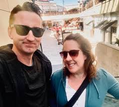 A much needed day out with @k_mwiller was nice and relaxing yesterday as we  took it slow and strolled around Thousands Oaks up here in Ventura County,  stopping off at @pedalsandpintsbrewing for