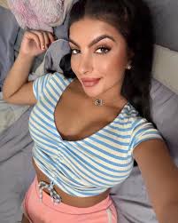 Selfie dump since I haven't uploaded any in a while