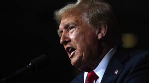 Donald Trump, ahead in Nevada polls, holds rally in Reno