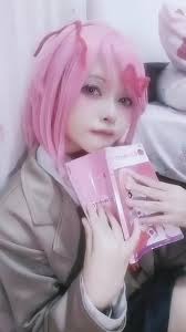Natsuki 🧁 Ddlc dump cosplay(ФωФ)