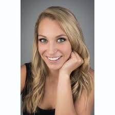 Danielle Levasseur's Instagram, Twitter & Facebook