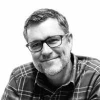 Derek Caswell's Instagram, Twitter & Facebook