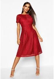 Robe elegante effet tulle et haut sans manche moulant mi longue soiree gris perle. Robes Mi Longues Robes Midi Longueur Genoux Boohoo Fr