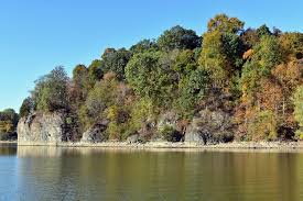 There are festivals spring, summer and fall, in small communities all around the lakes. 10 Best Lakes In Kentucky Planetware