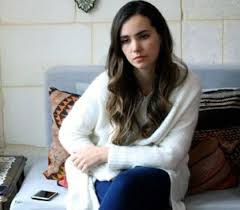Almila Ada Guvercin Zuluf In 2020 Turkish Actors Actors Turkish