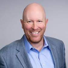 Above and Beyond Reality: How Air Methods Elevates Critical Care Training  with SimX VR