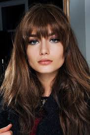 Curl bangs using 1inch gold straight & sleek side part hair weave. Hairstyles For 18 Inch Straight Weaves Apohair