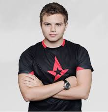 Sports and competition freak 〽️ | twuko. Kjaerbye Cs Go Settings Gear Config Crosshair 2021