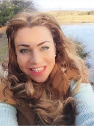 Sarah (@sarahloves__)