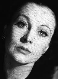 8 Beautiful faces ideas