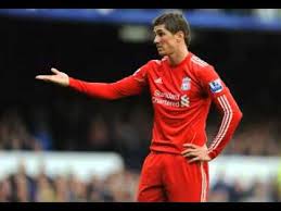 As attractive as fernando torres is and as good as his hair has looked at times, he's made it look pretty stupid at other times. Fernando Torres Hairstyle Youtube