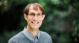 Scott Hale's Instagram, Twitter & Facebook