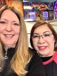 Where is a good place to eat BBQ ribs