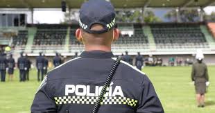 We did not find results for: Los Nuevos Uniformes Y Patrullas De La Policia Nacional