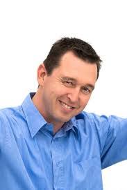 Rob Hendricks's Instagram, Twitter & Facebook