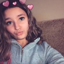 Ashley Gipe's Instagram, Twitter & Facebook