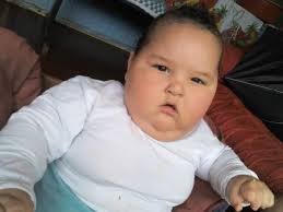 Em Chapecó, menino de 10 anos e quase 200 Kg faz apelo por cirurgia