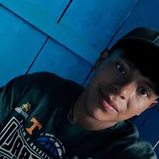 🔵🔴¿Le luce a Raphinha el nuevo look a lo "Ronaldinho"?👀🔥