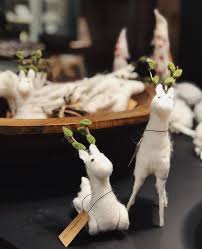 Maison Pepin Outdoor Decor Decor Lamb