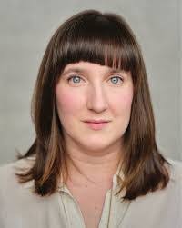 Amy Costello's Instagram, Twitter & Facebook