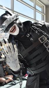 Deviantart is the world's largest online social community for artists and. Joker Harley Quinn Batgirl The Best Comic Con Dc Universe Cosplay Cnet