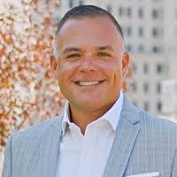 Michael Quin's Instagram, Twitter & Facebook