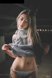 大胸圆屁股紧身衣