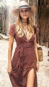 Bohemian Boho Chic Fashion Style Is Among The Most Fascinating Fashion Styles Of Now Which Needs A Superb Fashion S In 2020 Boho Chic Outfits Boho Fashion Boho Outfits