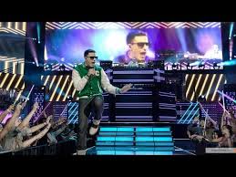 поп звезда не переставай не останавливайся 2016 смотреть онлайн Pop Zvezda Ne Perestavaj Ne Ostanavlivajsya Russkij Trejler 2016 Youtube