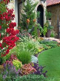 30 Ima Genes De Jardines Frontales Tan Bellos Que Quitan El Hipo Large Yard Landscaping Beautiful Gardens Backyard Landscaping