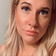 Ashlee Guerrero (ohheyashleee)