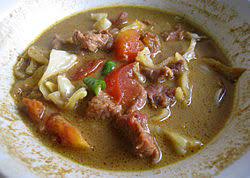 Siapakan bahan sayuran,iris sesuai selera kol, tomat dan daun bawang. Tongseng Wikipedia Bahasa Indonesia Ensiklopedia Bebas