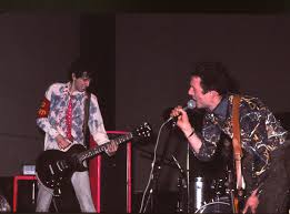 The Clash Should I Stay Or Should I Go Lyrics Meaning Strummer In Original Pollock Shirt 5 11 1976 The Clash British Punk Joe Strummer