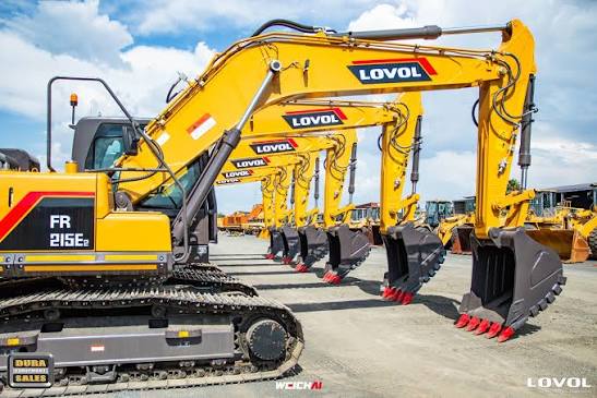NEW LOVOL FR215E-2 EXCAVATOR 5000 HOURS WARRANTY ENGINE - WEICHAI 129KW/2000RPM BUCKET CAPACITY - 1.1m³ OPERATING WEIGHT - 21 500KG SPECIFICATION - STANDARD PIPED FOR ATTACHMENTS FULL MINE SPEC For all your
