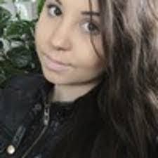 Roxie Harrell's Instagram, Twitter & Facebook