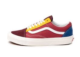 .skool 36 dx pays tribute to our first vans factory in anaheim, california, by borrowing details from the original old skool and offering modernized comfort with upgraded ortholite® sockliners. Vans Old Skool Jetzt Bei Asphaltgold Online Kaufen Asphaltgold