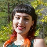 Ellie Crowley's Instagram, Twitter & Facebook