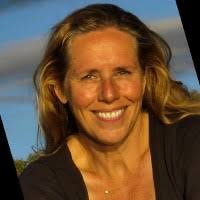 40+ 'Lingeman' profiles