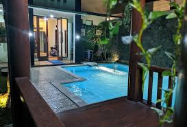 Lokasinya sangat strategis dan mudah diakses. 10 Villa Di Batu Malang Private Pool Untuk Keluarga Kecil