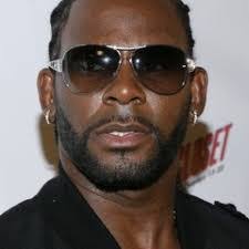 Ginger Crow's Instagram, Twitter & Facebook