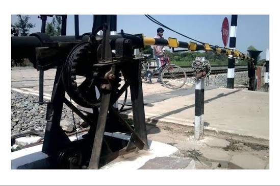 Level Crossing Gate Railway Lifting Barrierr at ₹ 199000/piece | Railway Barrier in Howrah | ID: 9449250448