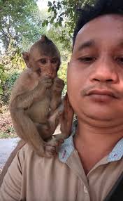 You are our #1 Michael Vaughan, Prayers with you and your Family Little  Guy, Much Love and Hope. Amen 🥀💝❤🙏